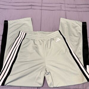 Adidas Women’s Light Gray Joggers